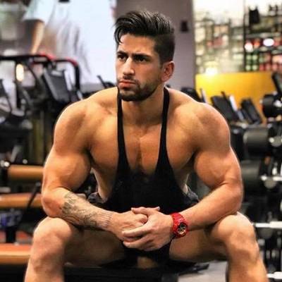 LEVON SIMONIAN
