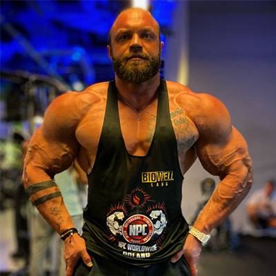 LUKASZ KUZIAK