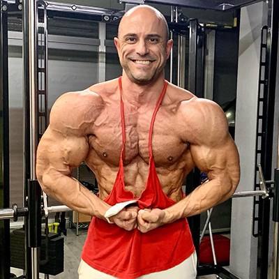 MARIO LEAL