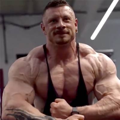 MATTHIAS HOLLWECK