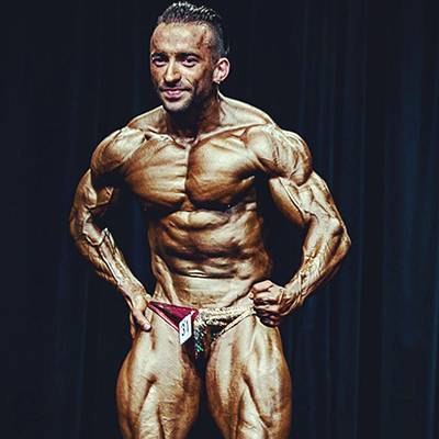 MILTON DEFREITAS