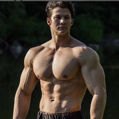 NOAH FOX
