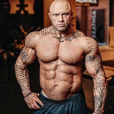 PIOTR PIECHOWIAK