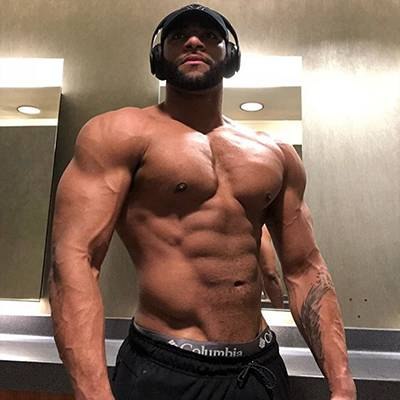 ROBBIE E PERKINS