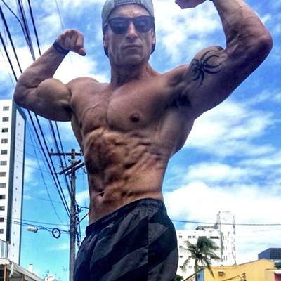 ROBERTO ANDRE DE MEIRELLES