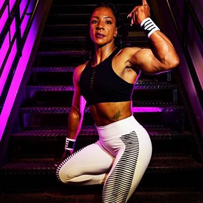 ROBYN MAYS