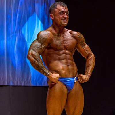 RUSLAN POLOLONKOJEV