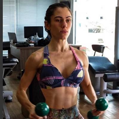 TATIANE PIUBELO SOARES