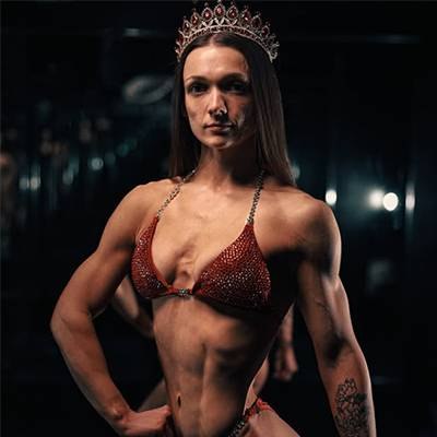 TAYLOR WOLANSKI