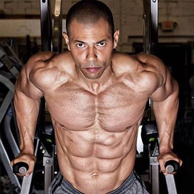 TIM SANTIAGO