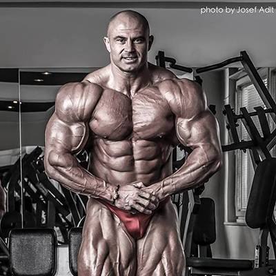 TOMAS BURES