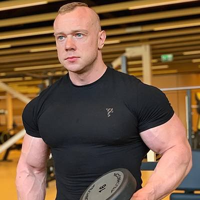 TOMASZ MARZEC