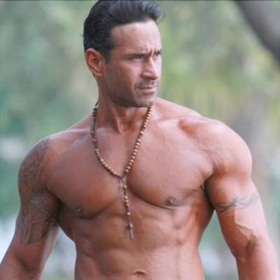 TONY TORRES