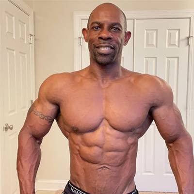 TROY GARNES