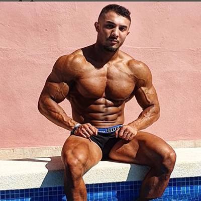 VALENTIN GUILLOUX