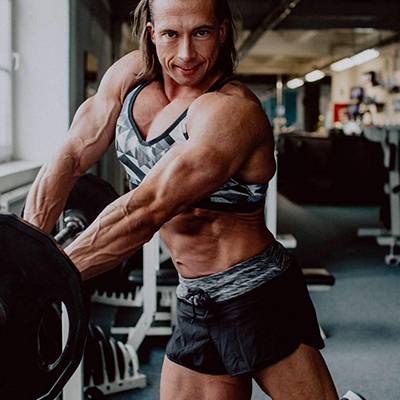 VERA MIKULCOVA