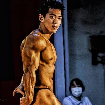 WEIJIE HUANG