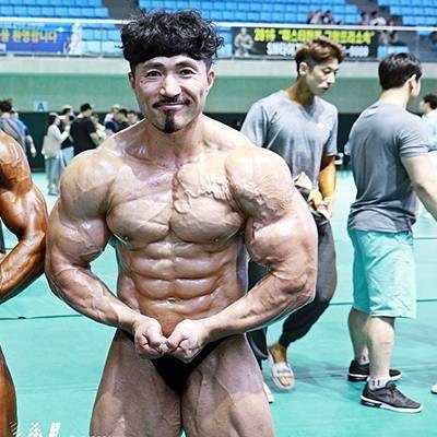WOOSEOK KANG