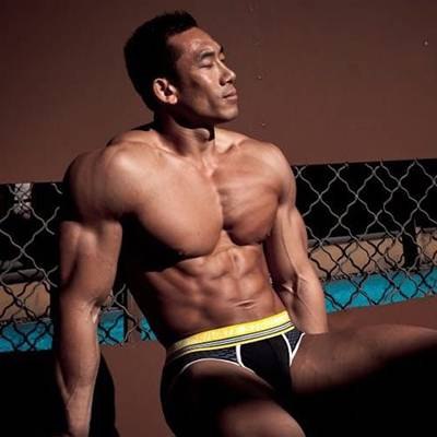 YAN FANG ZHAI