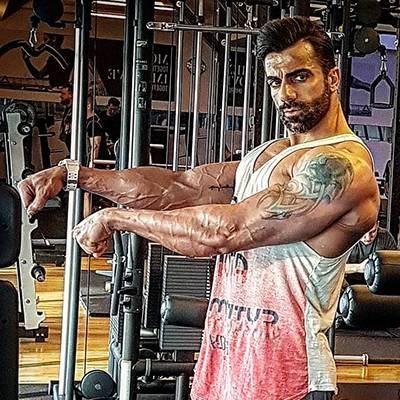 YASER BOZYEL