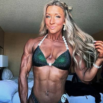 AMANDA LUCHAU