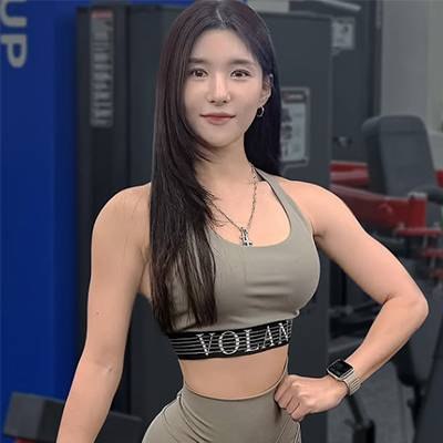 BONA  YOON