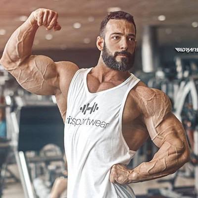 DANIEL VEAS