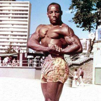 EARL MAYNARD