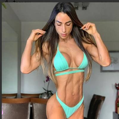 ELLI PINHEIRO