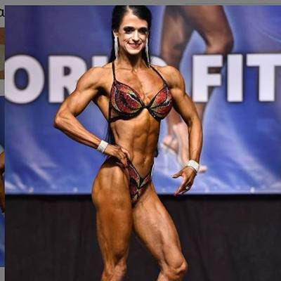 EVA SYNKOVA