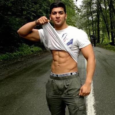 FARDIN  KHAMISI