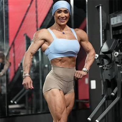 GABRIELA CADENA