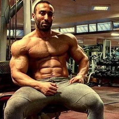 HESAM KHOSRAVI LARIJAN