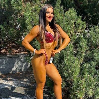 JANA ZAHRADNICKOVA