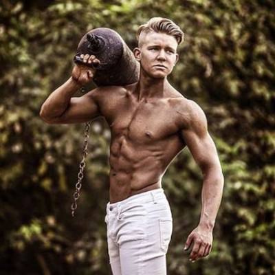 JAN-NIKLAS BECHA