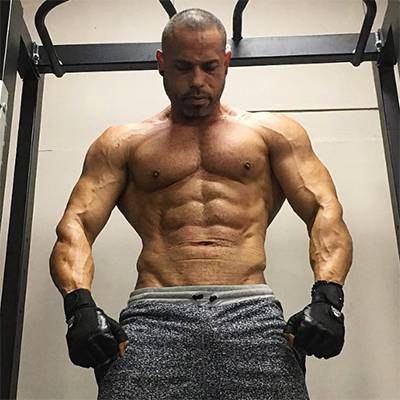 JAVIER VILLEGAS