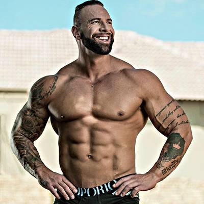 JOHNNY LUCAS