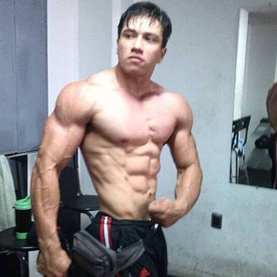 JONATHAN BRAVO