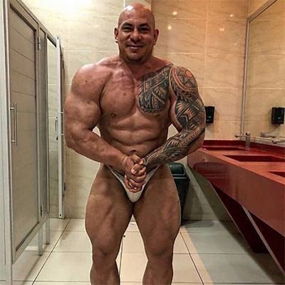 JORGE LUIS ESCALERA