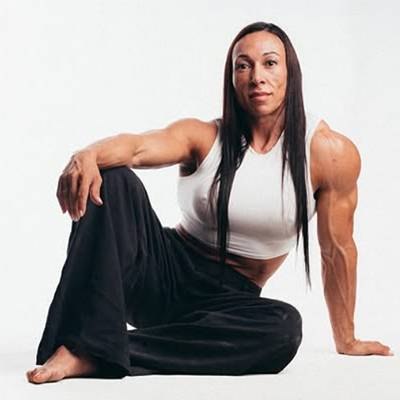 JULIA CABARCOS